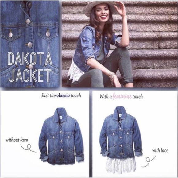 CAbi Dakota Denim Jean Jacket w/ removable lace - Picture 10 of 10